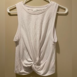 White Wilfred free tank top with front knot size M